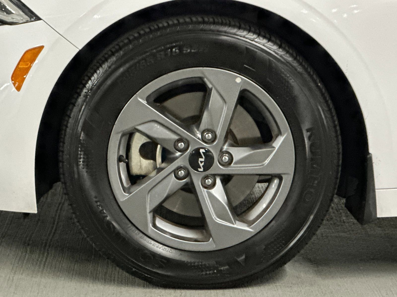Certified 2023 Kia K5 LXS image 34