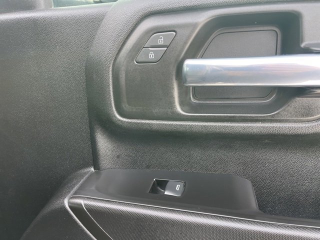 Used 2021 Chevrolet Silverado 2500 Custom w/ Custom Value Package image 50