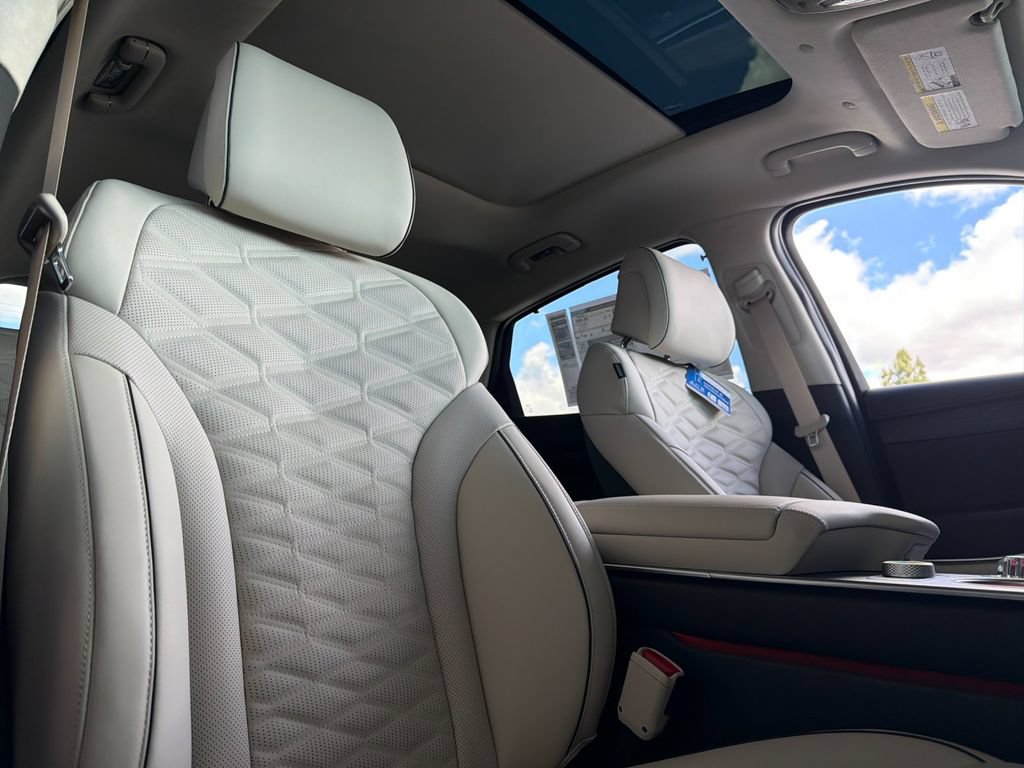 New 2026 Genesis GV80 3.5T AWD/4WD image 17