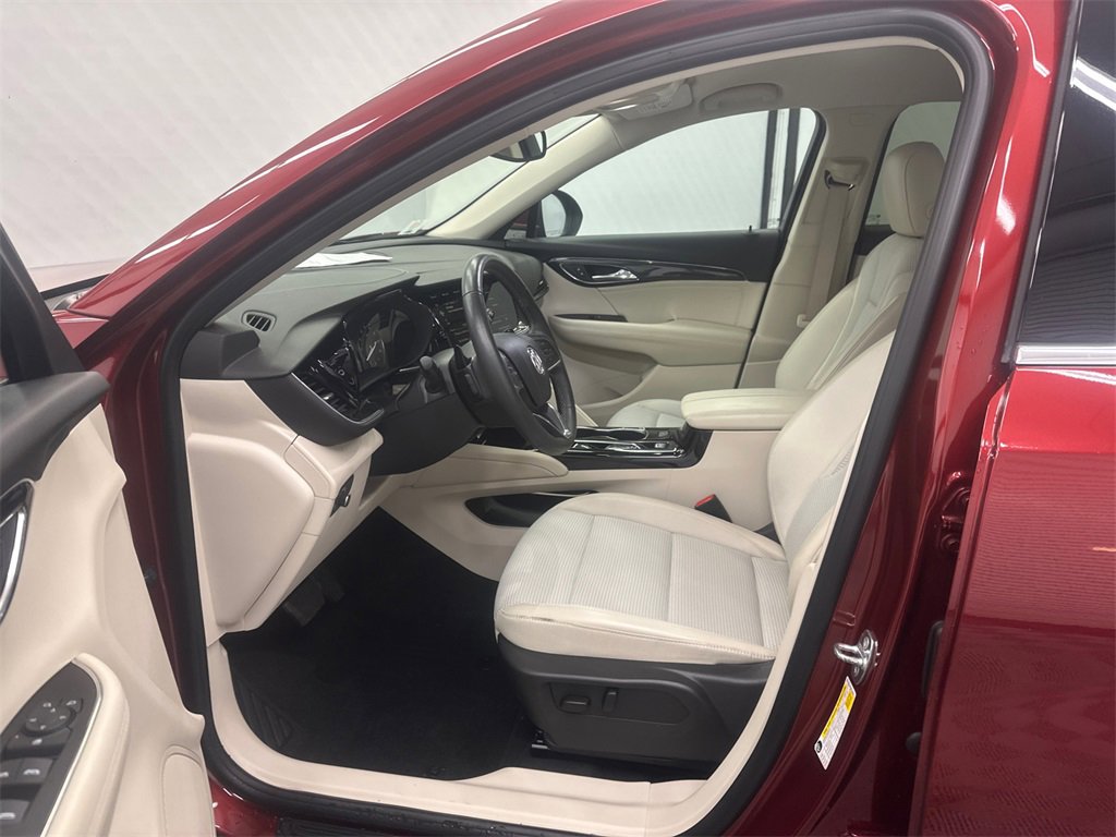 Used 2023 Buick Envision Preferred image 9