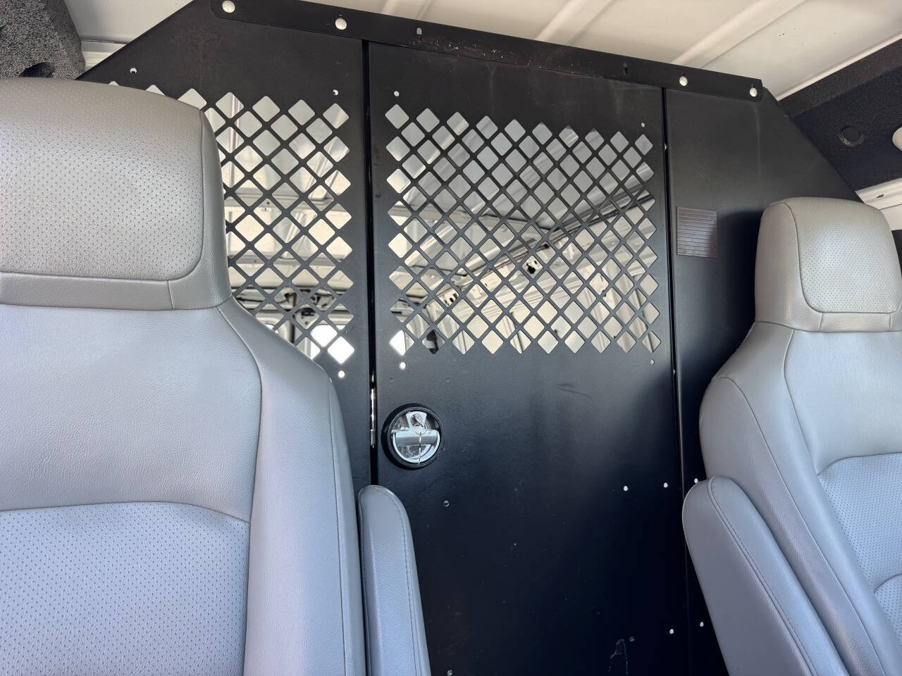 Used 2012 Ford E-250 and Econoline 250 w/ Commercial Cargo Van Pkg RWD image 34