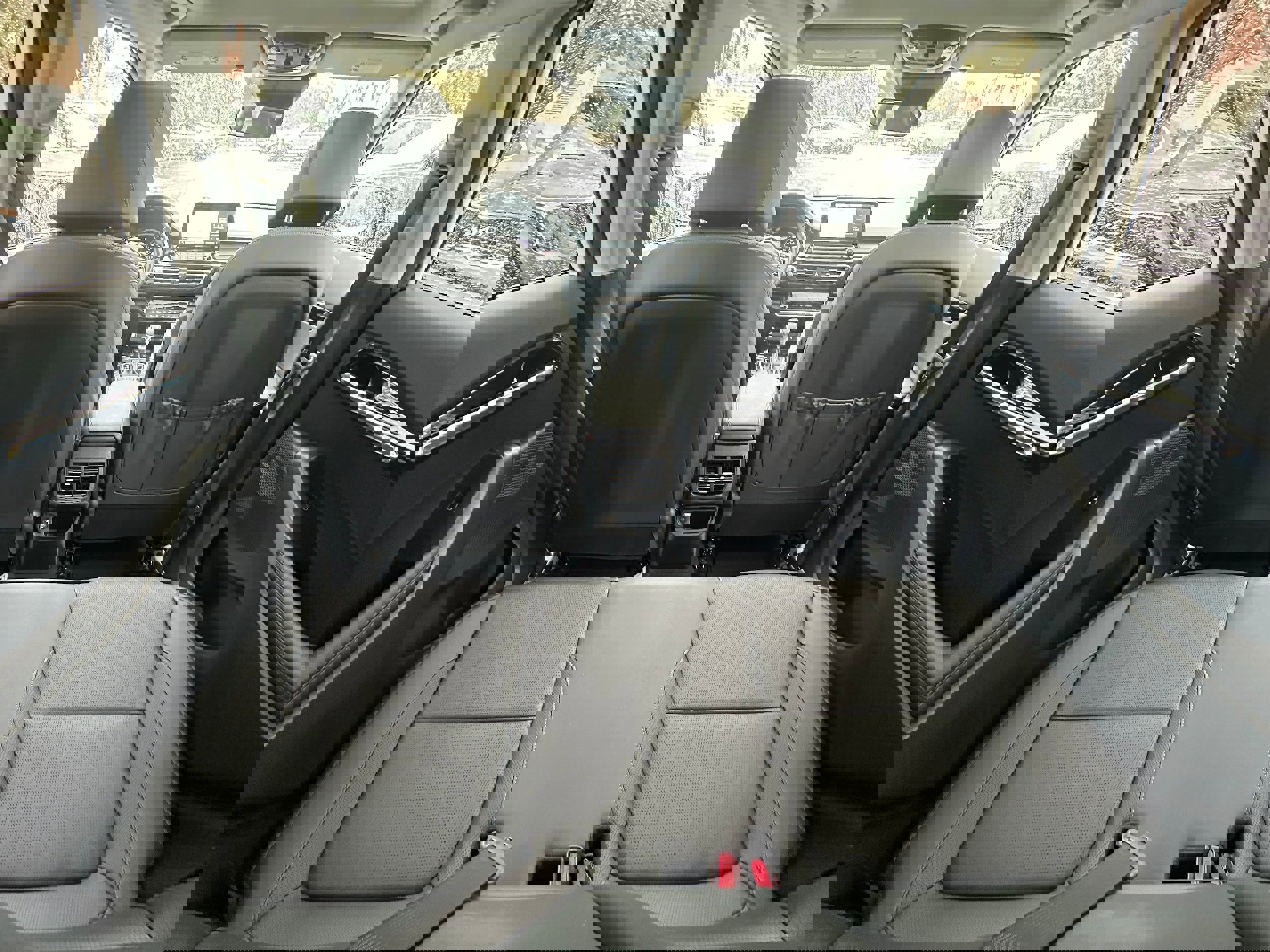 Used 2023 Kia Seltos EX image 13