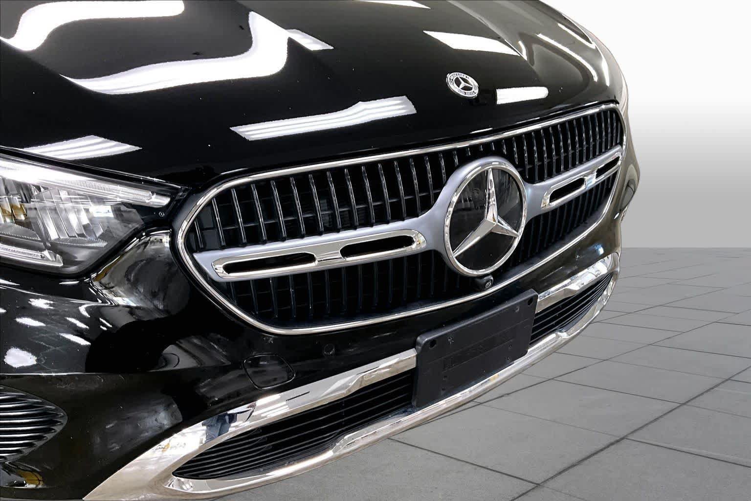 Certified 2026 Mercedes-Benz GLC 300 4MATIC image 32