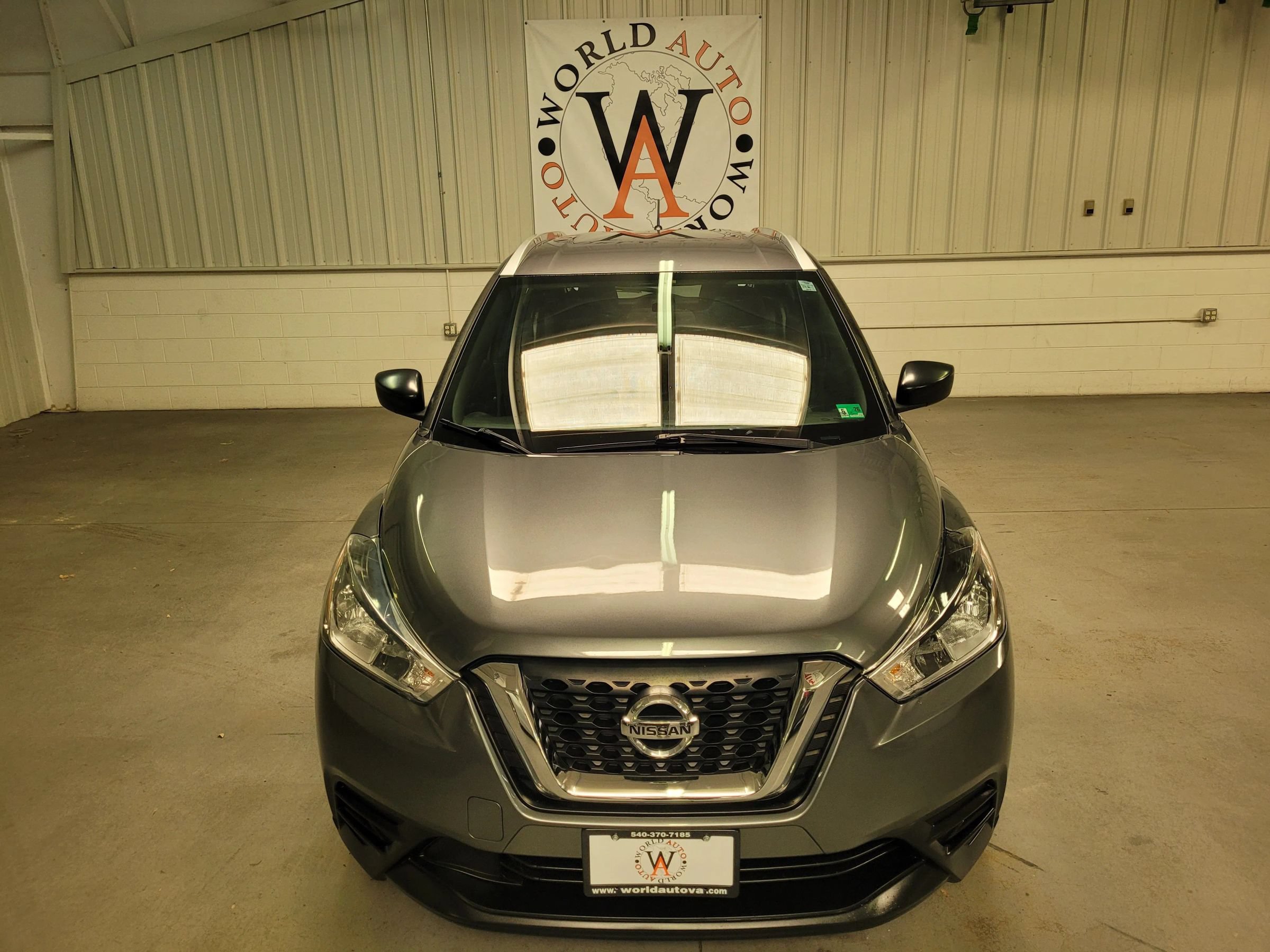 Used 2019 Nissan Kicks S FWD image 12