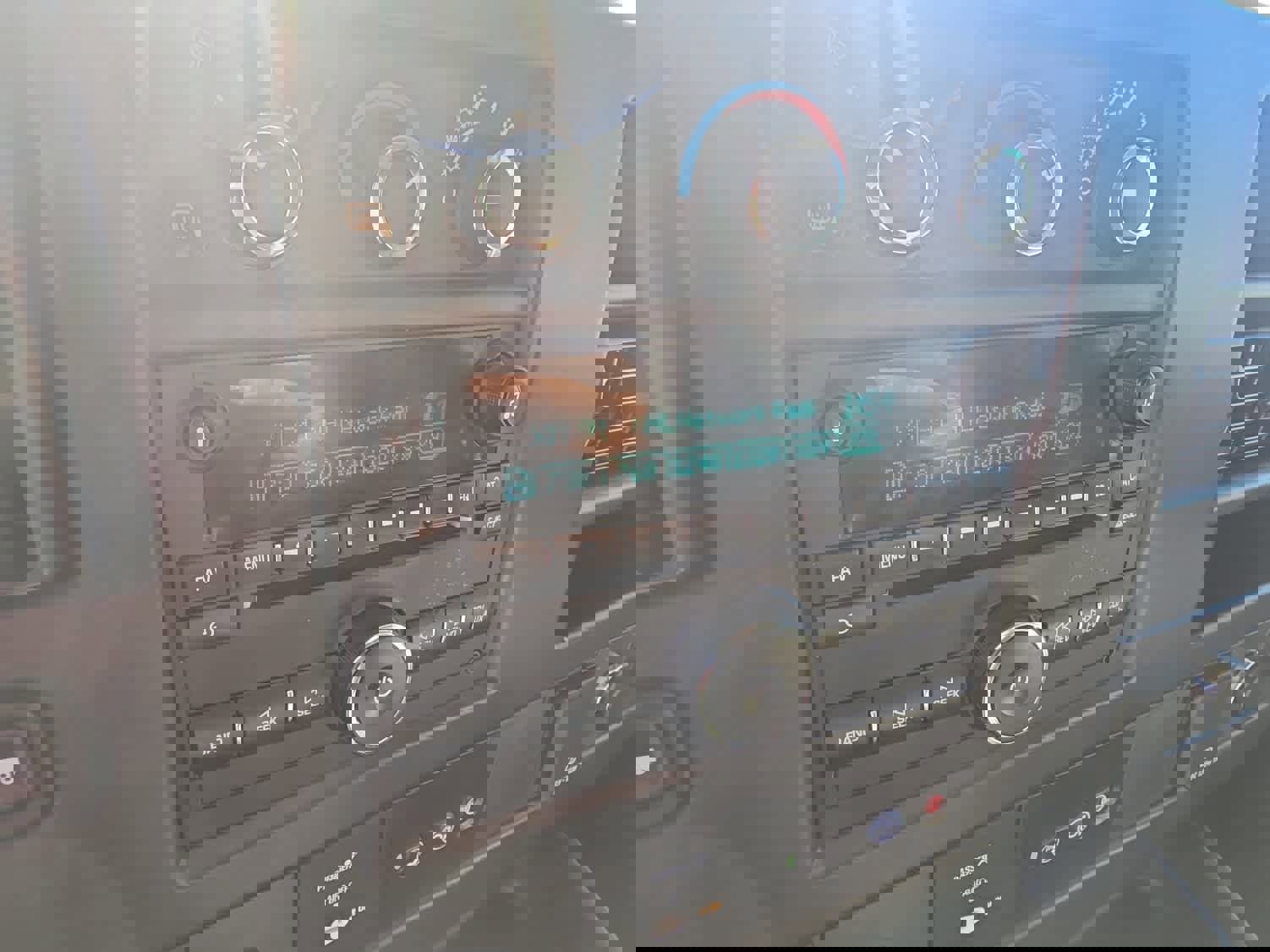 Used 2020 Chevrolet Express 2500 w/ Communications Package image 24