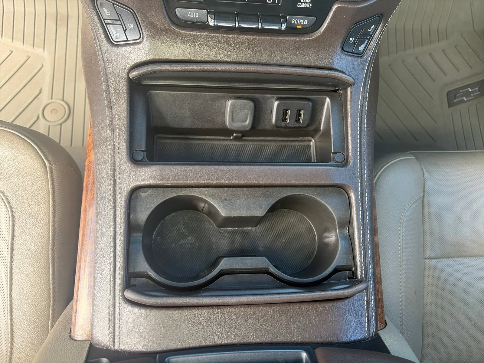 Used 2019 Chevrolet Tahoe Premier AWD/4WD image 24