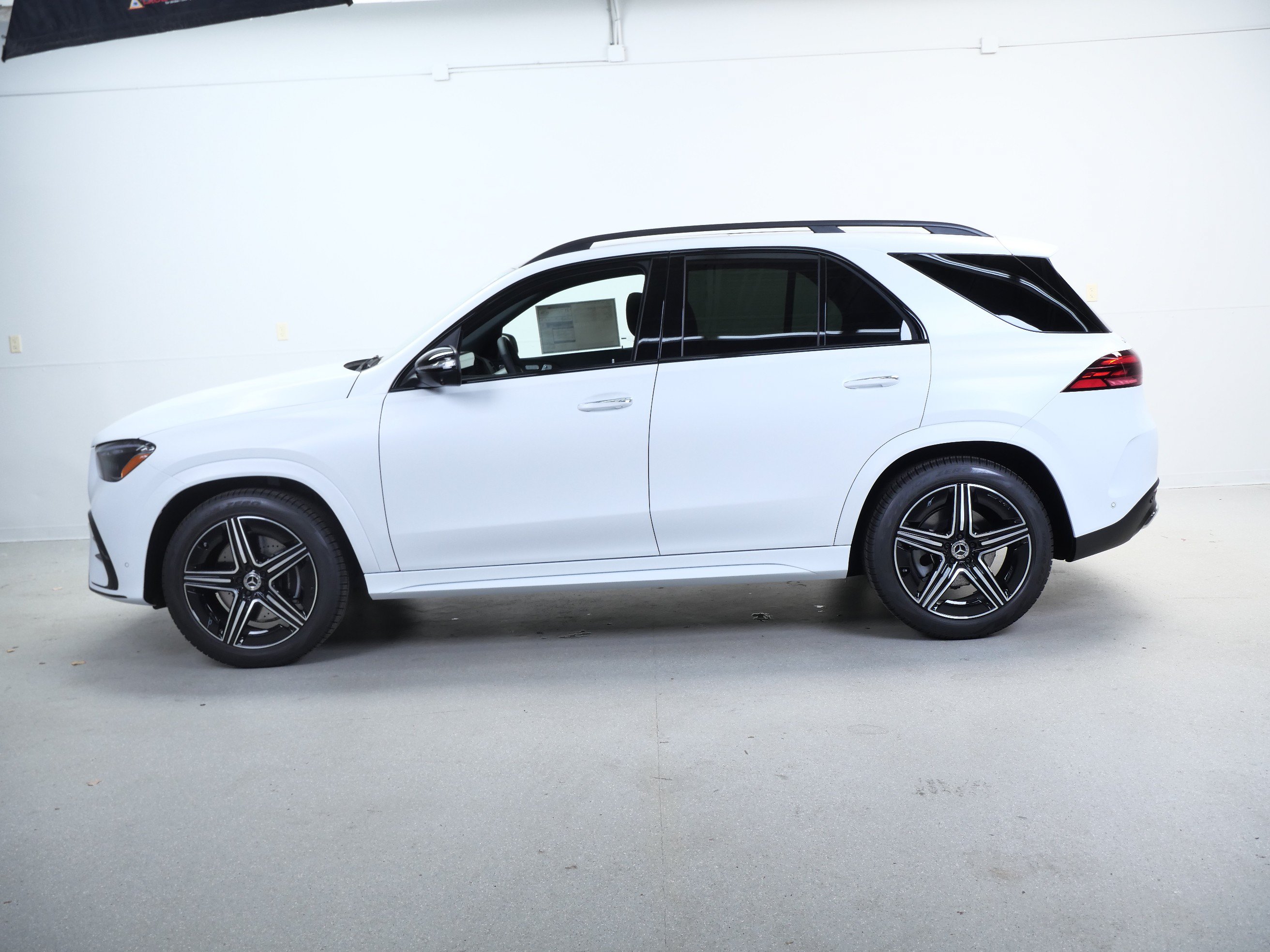 New 2026 Mercedes-Benz GLE 450 4MATIC image 5