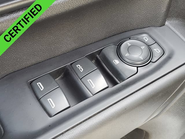 Certified 2020 Chevrolet Silverado 1500 Custom w/ Custom Value Package AWD/4WD image 18