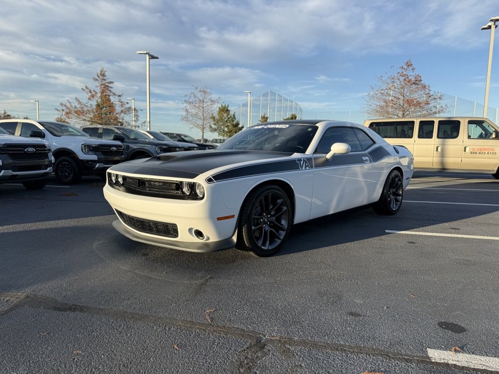 Used 2023 Dodge Challenger R/T w/ T/A Package image 3