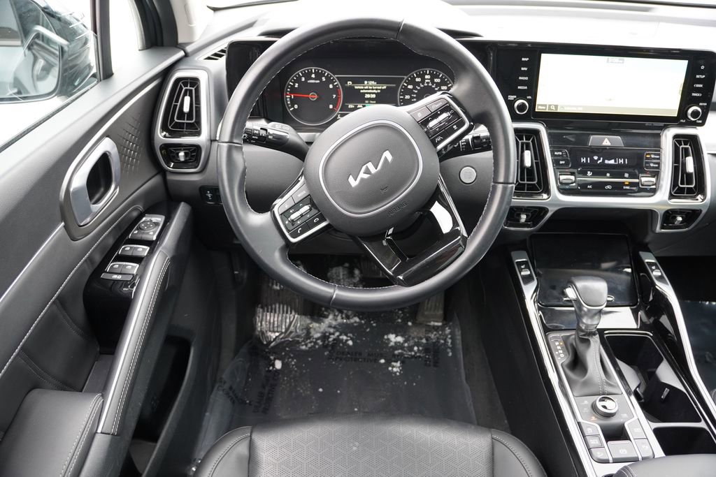 Certified 2022 Kia Sorento SX image 21