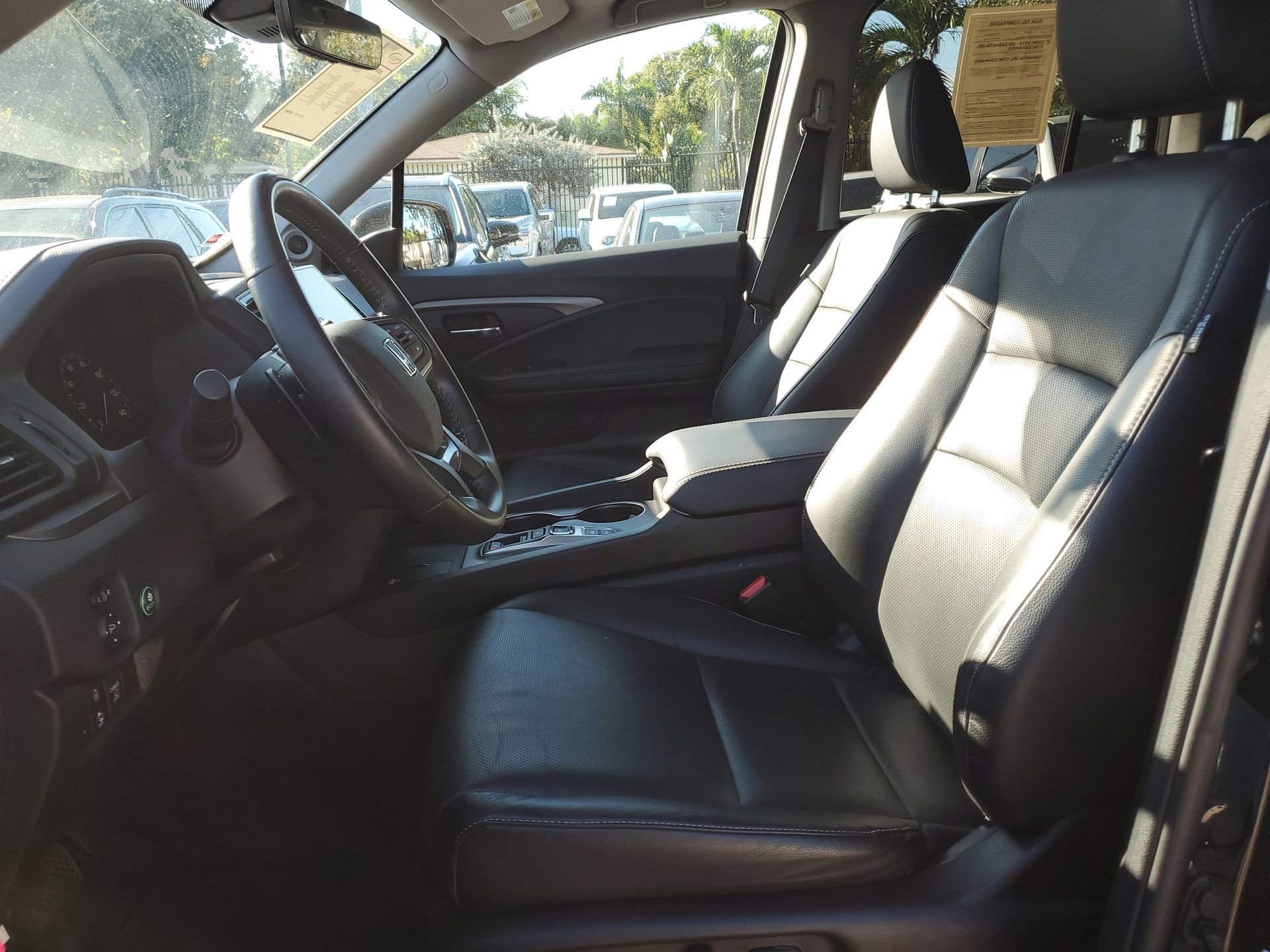 Used 2025 Honda Ridgeline RTL image 15