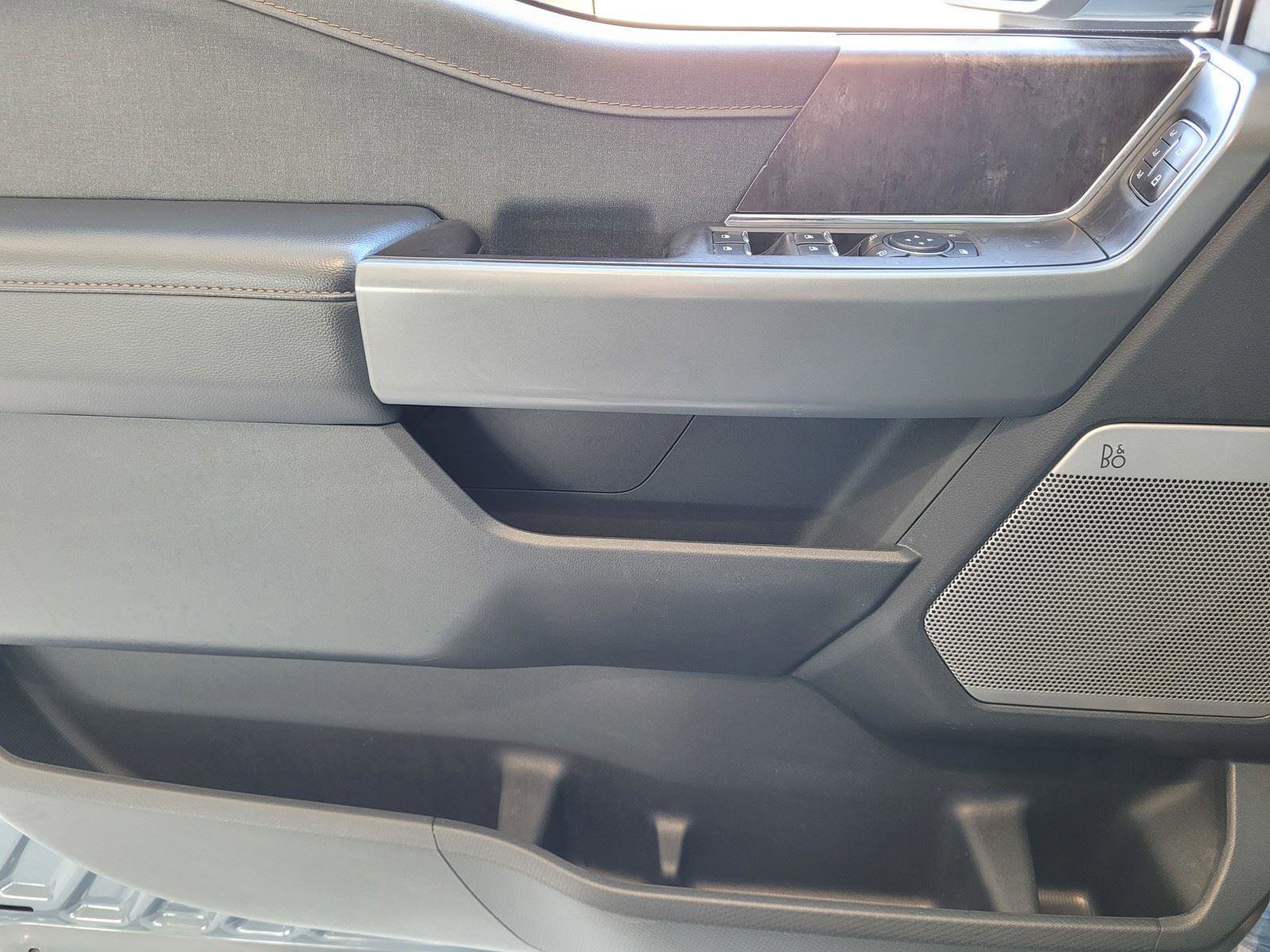 Used 2023 Ford F150 Lightning Lariat w/ Equipment Group 511A High image 23