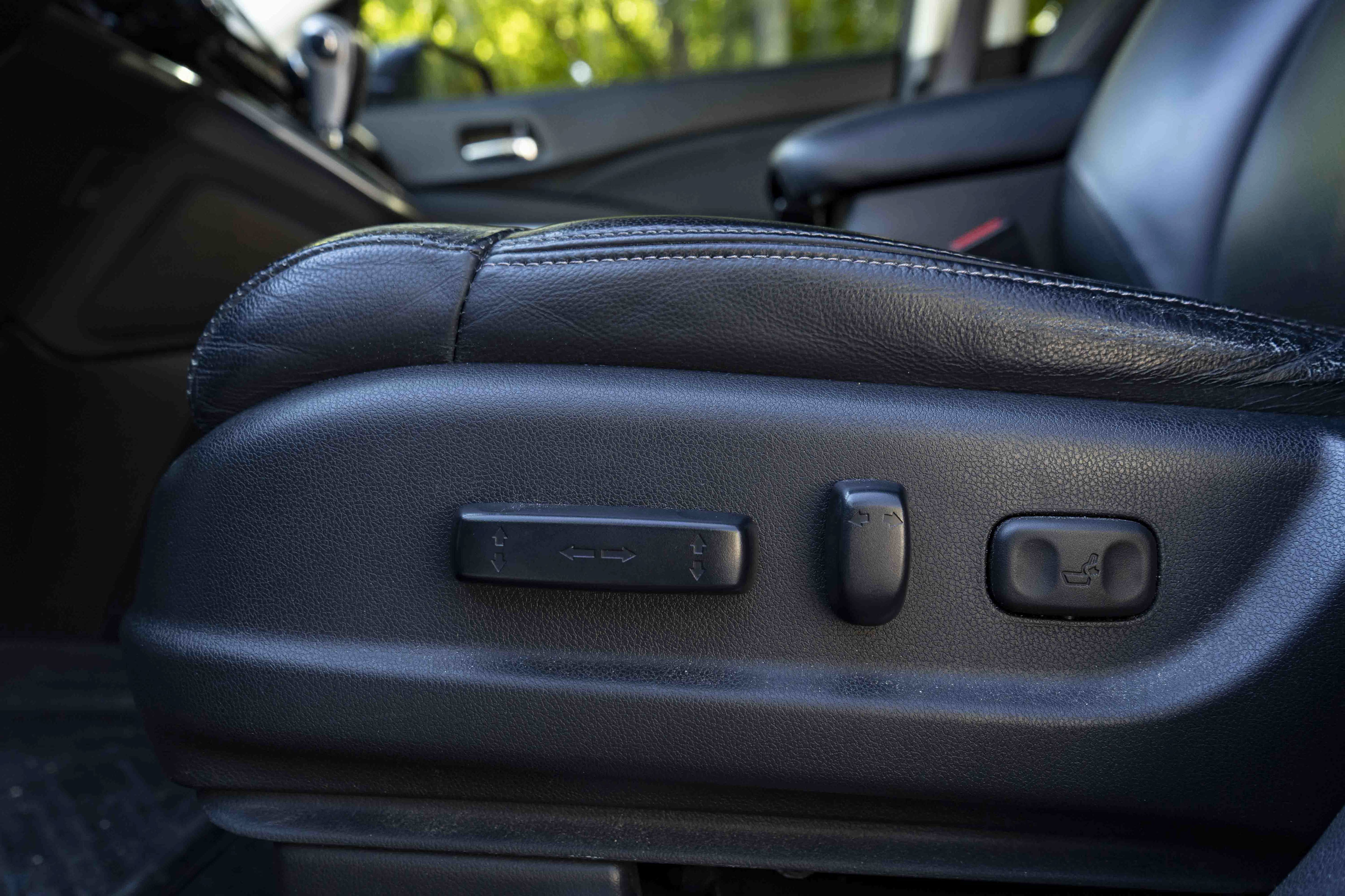 Used 2015 Honda CR-V EX-L image 39