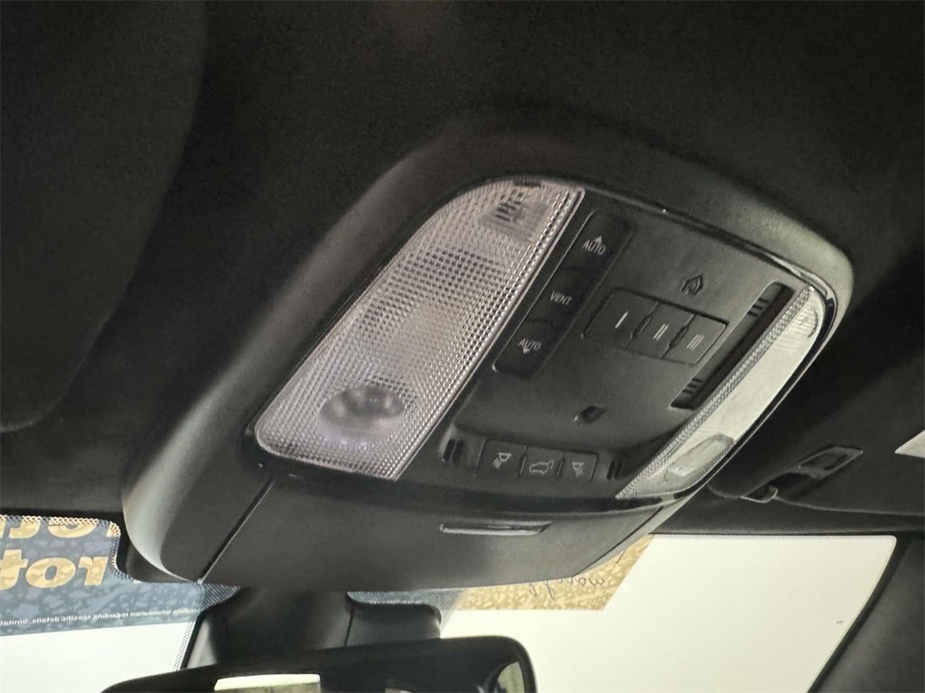 Used 2022 Dodge Durango Citadel image 27