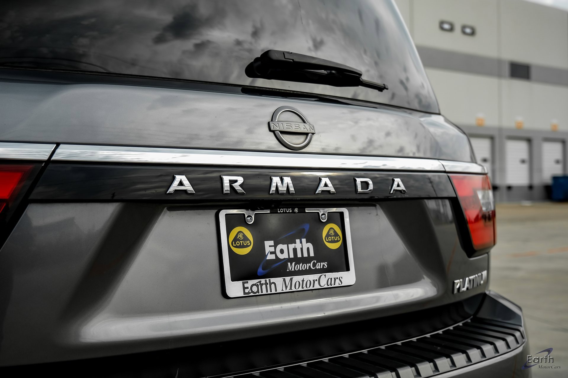 Used 2021 Nissan Armada SL w/ Captain's Chairs Package image 29