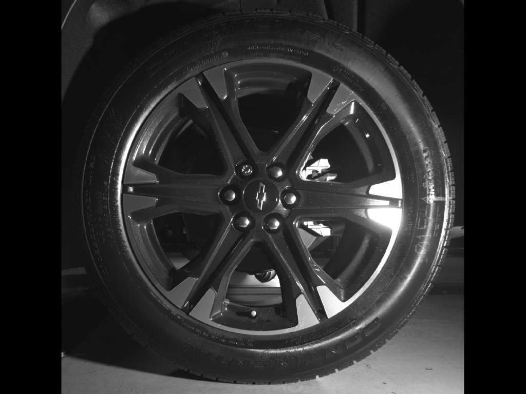 New 2027 Chevrolet Traverse LT w/ Sun and Wheel Package FWD image 13