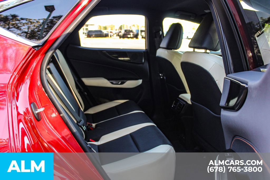 Used 2023 Lexus NX 250 FWD w/ Towing Package (2000 Lbs) image 17