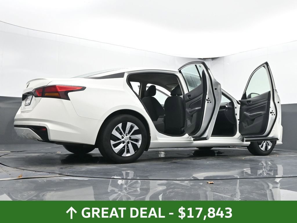Used 2024 Nissan Altima 2.5 S FWD image 75