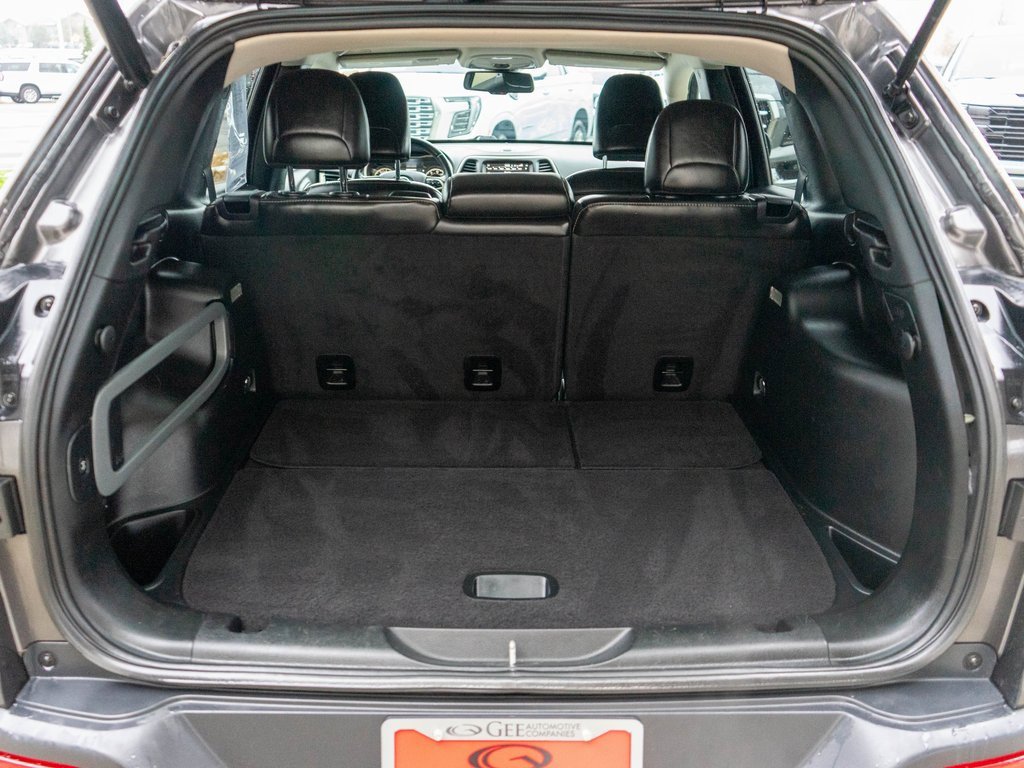 Used 2018 Jeep Cherokee Limited image 33