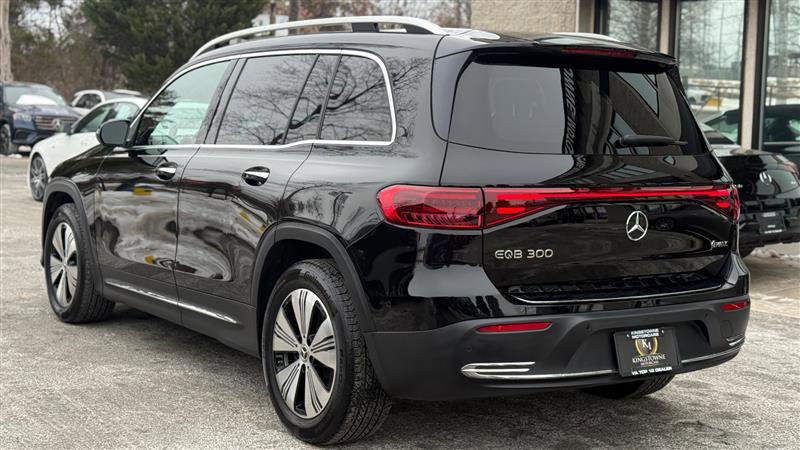 Used 2024 Mercedes-Benz EQB 300 4MATIC w/ Winter Package image 3