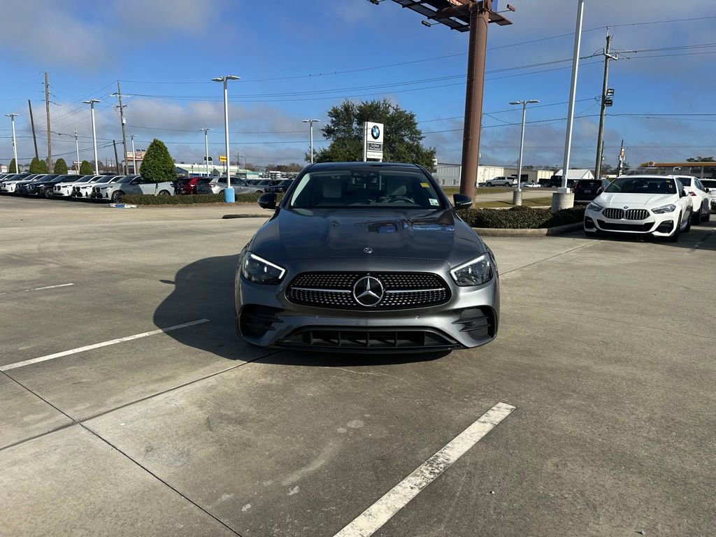 Used 2023 Mercedes-Benz E 450 4MATIC Sedan image 4