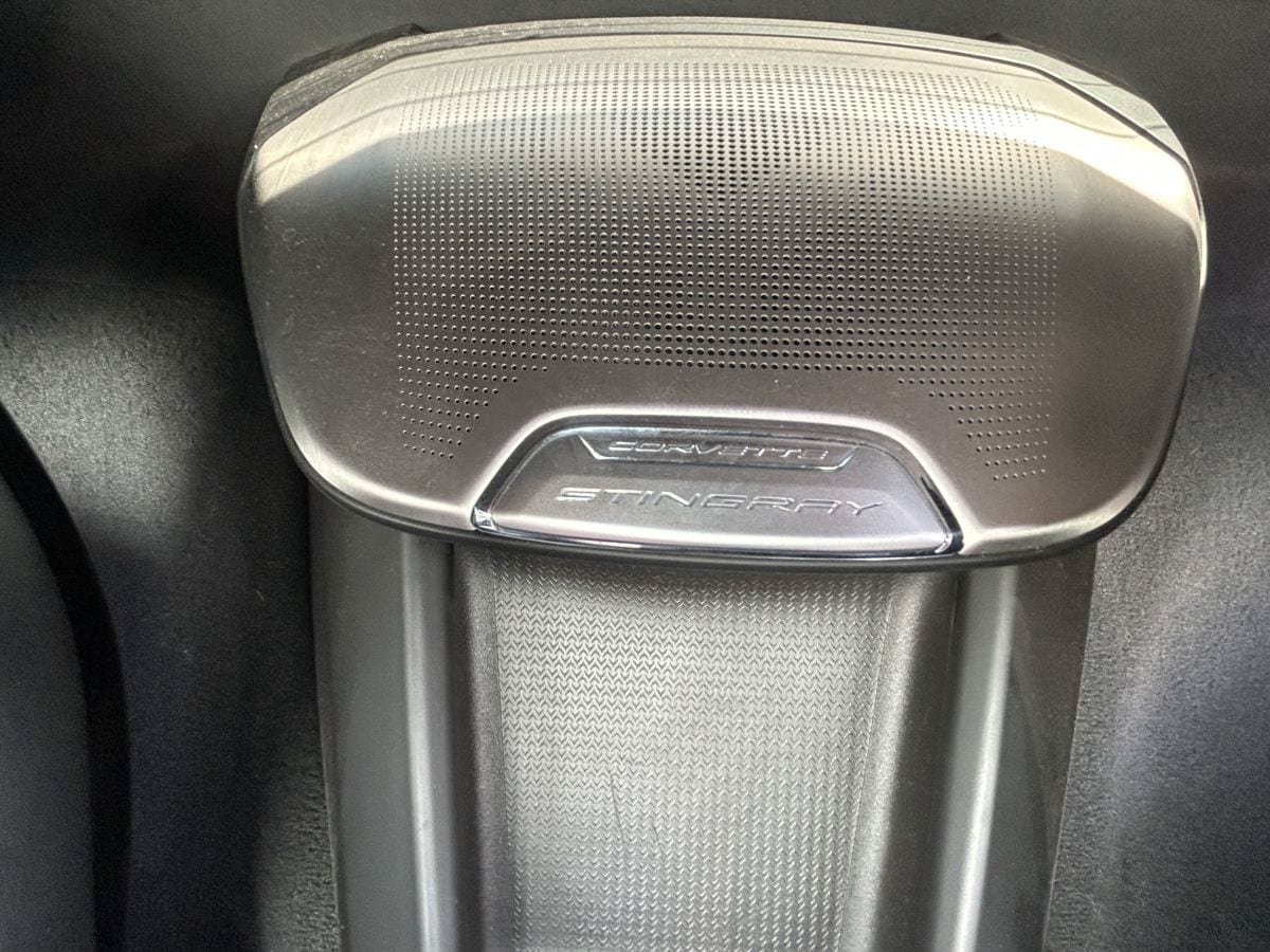 Used 2021 Chevrolet Corvette Stingray Premium Conv w/ Z51 Performance Package RWD image 9
