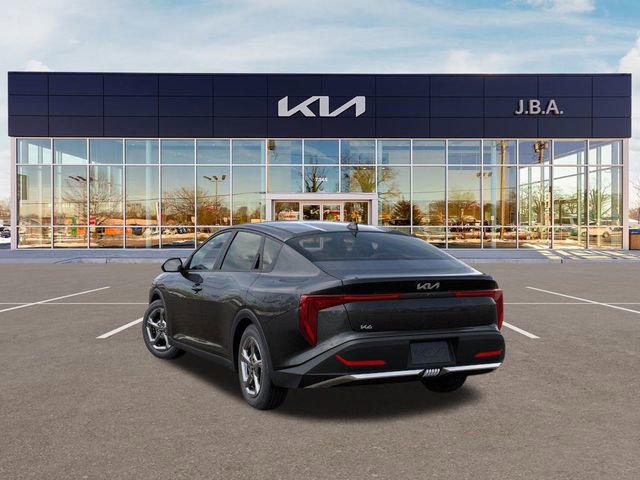 New 2026 Kia K4 LXS image 4