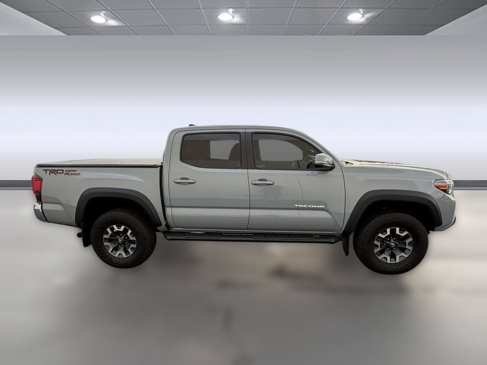 Used 2019 Toyota Tacoma TRD Off-Road RWD image 8