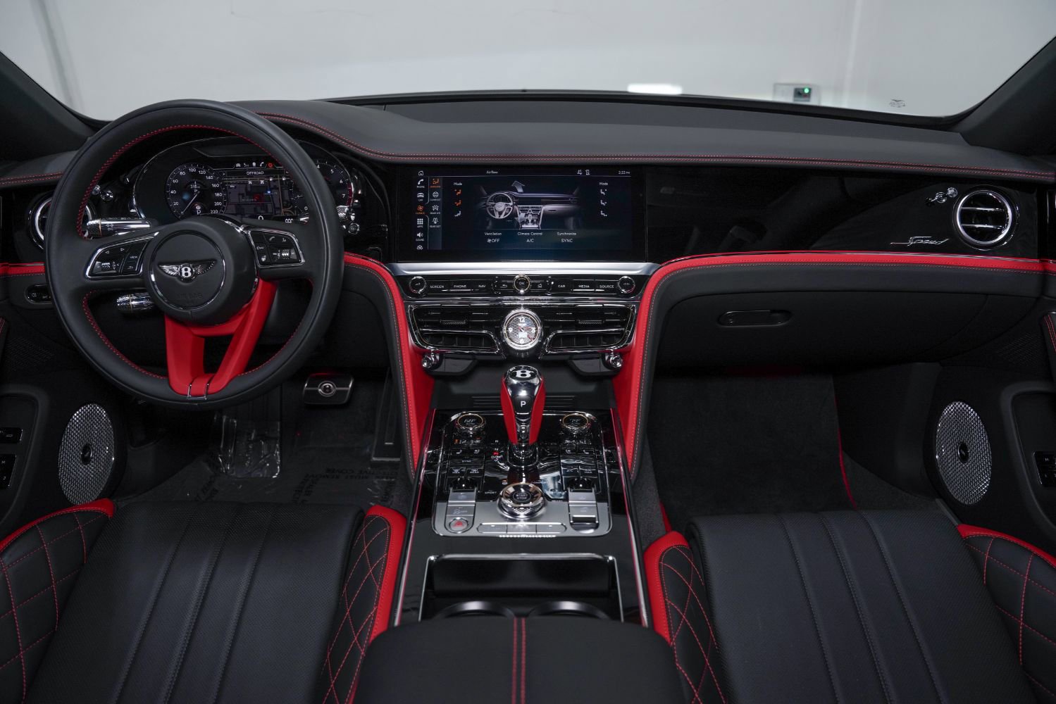 Used 2024 Bentley Flying Spur W12 image 46