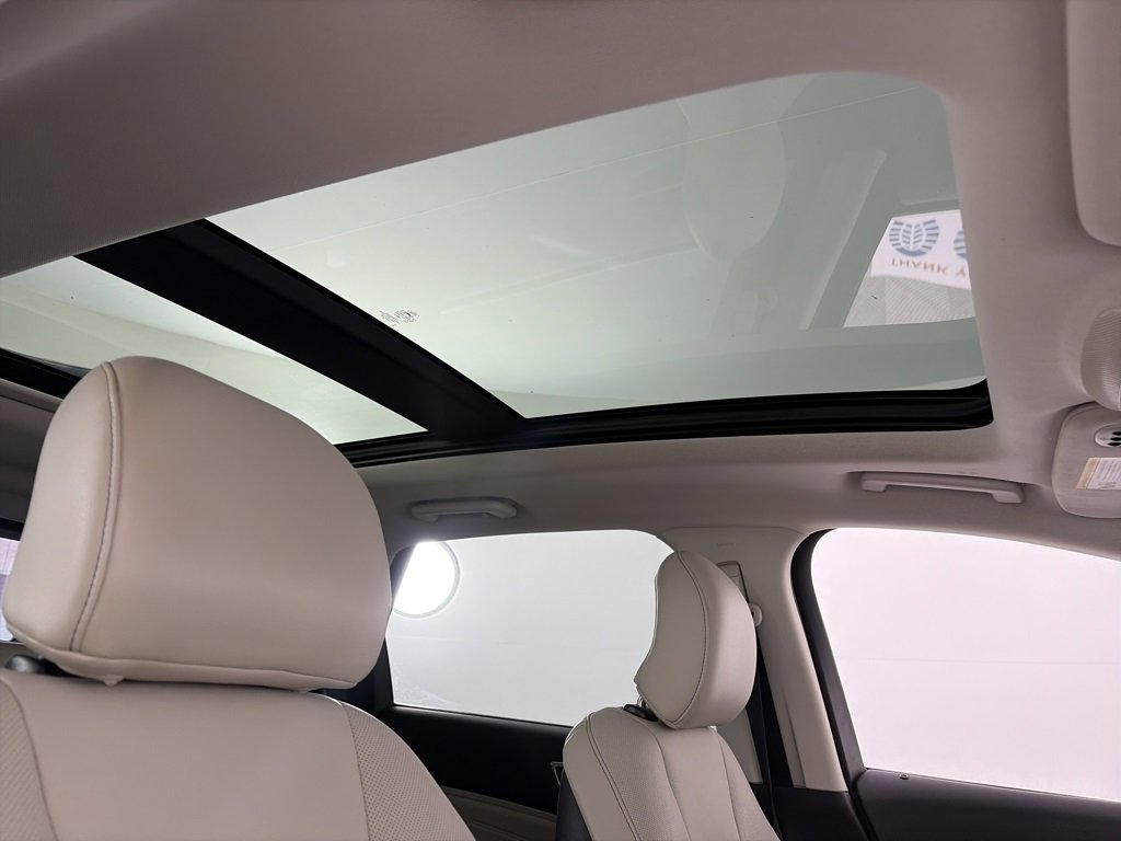 Used 2016 Ford Edge Titanium w/ Equipment Group 302A image 33