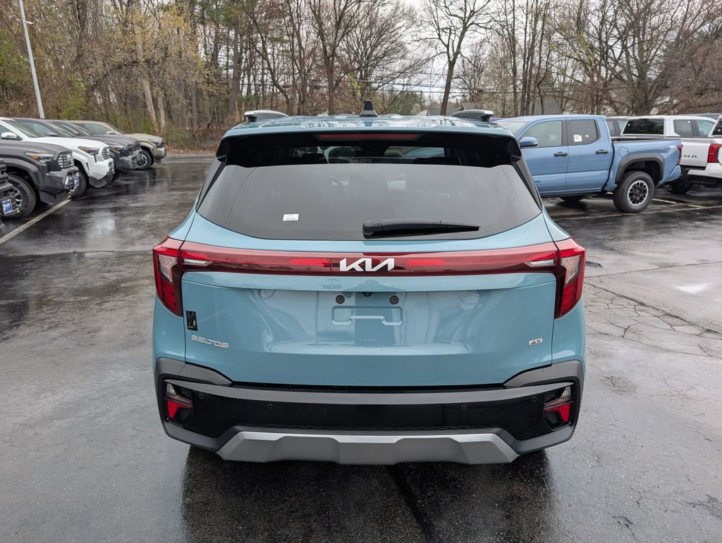 Used 2025 Kia Seltos EX w/ EX Sunroof Package AWD/4WD image 6