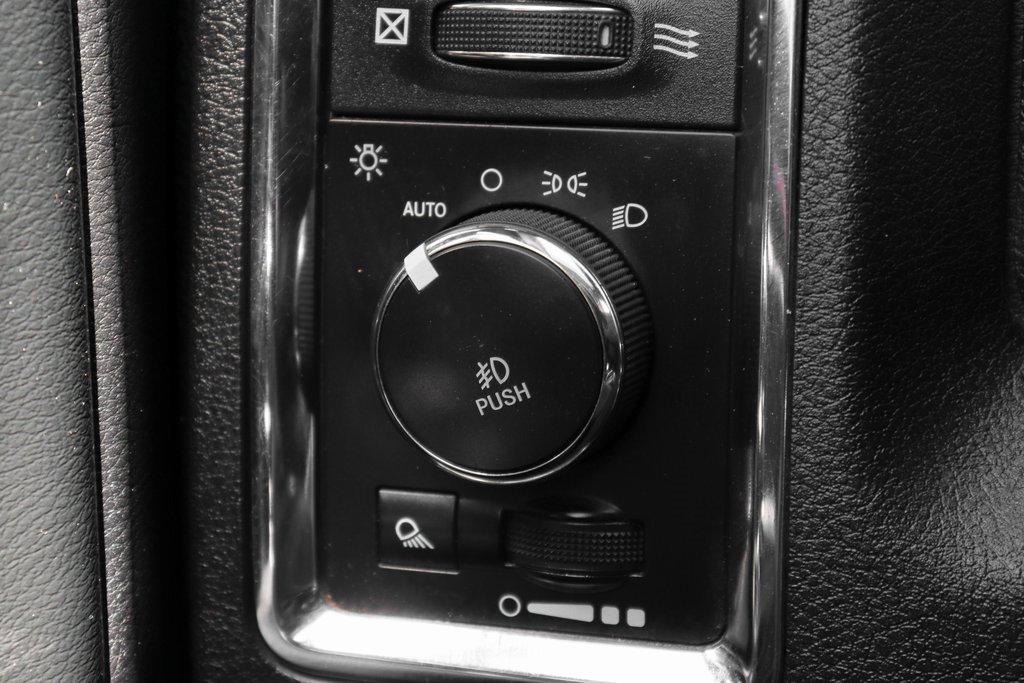 Used 2018 RAM 2500 Laramie image 19