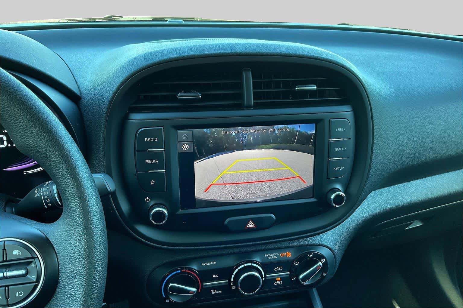 Used 2025 Kia Soul LX FWD image 26