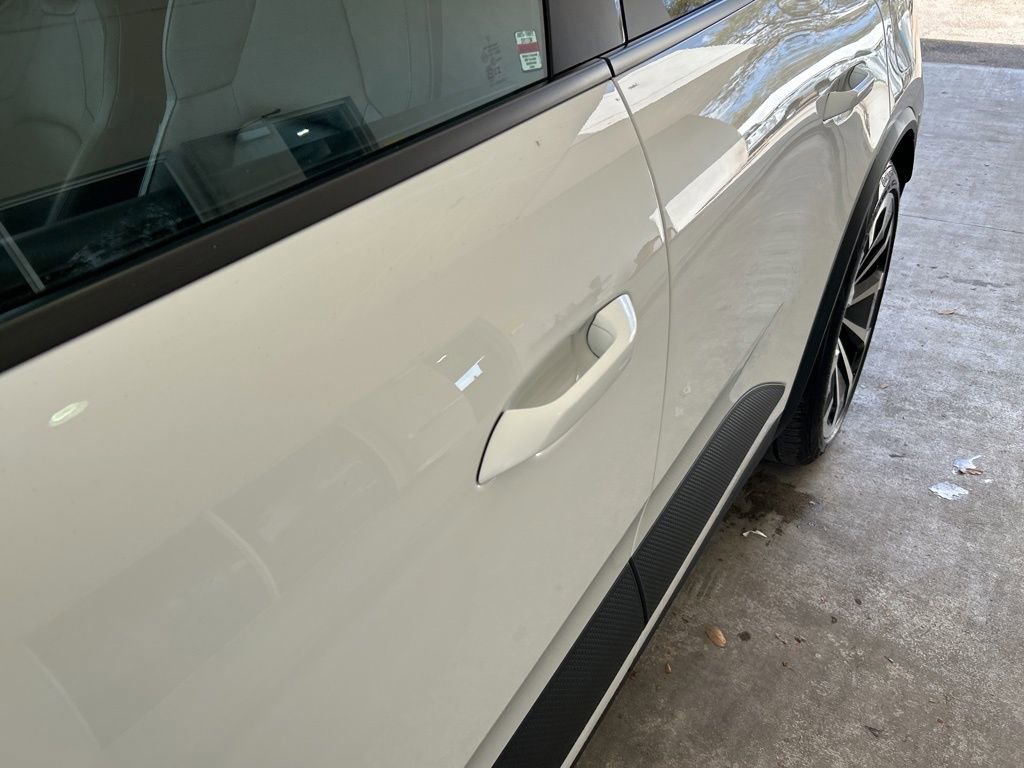 Used 2025 Porsche Macan Electric image 16