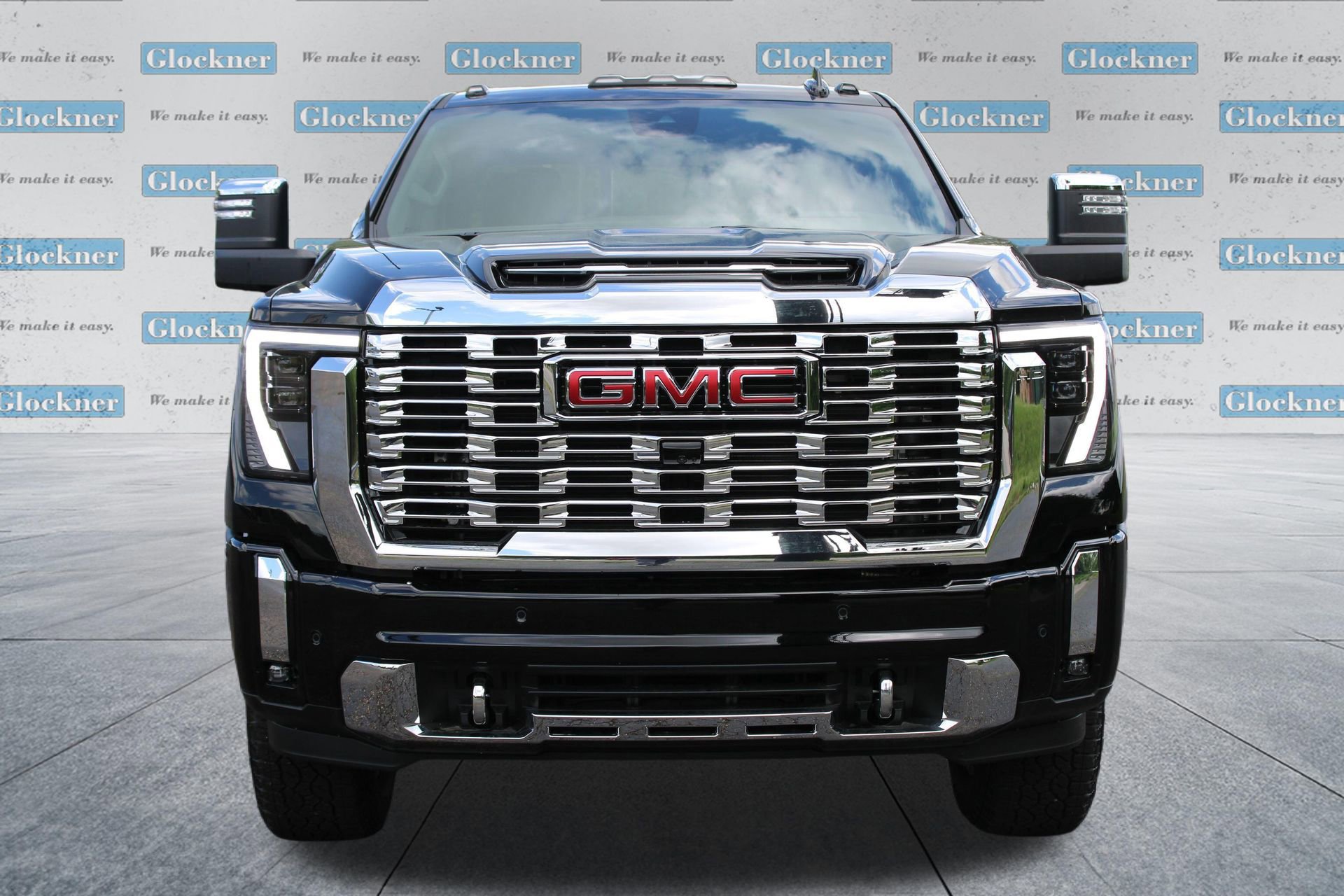 New 2026 GMC Sierra 2500 Denali w/ Technology Package AWD/4WD image 3