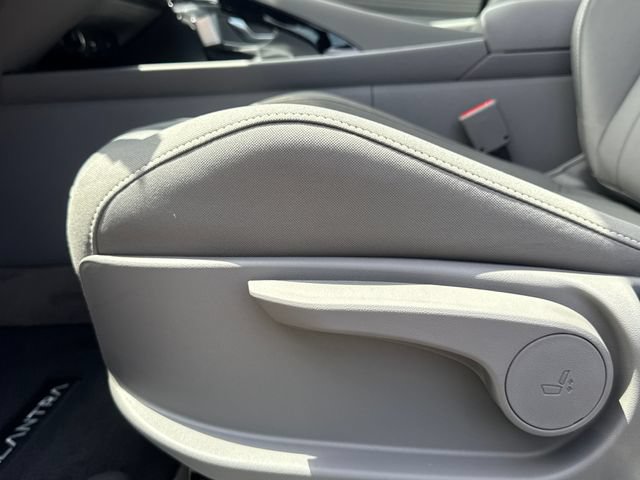 New 2026 Hyundai Elantra SEL Sport Premium FWD image 12