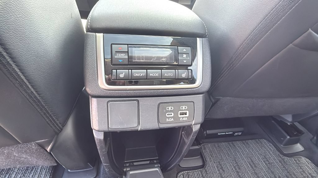 Certified 2024 Subaru Ascent Limited w/ Technology Package AWD/4WD image 15
