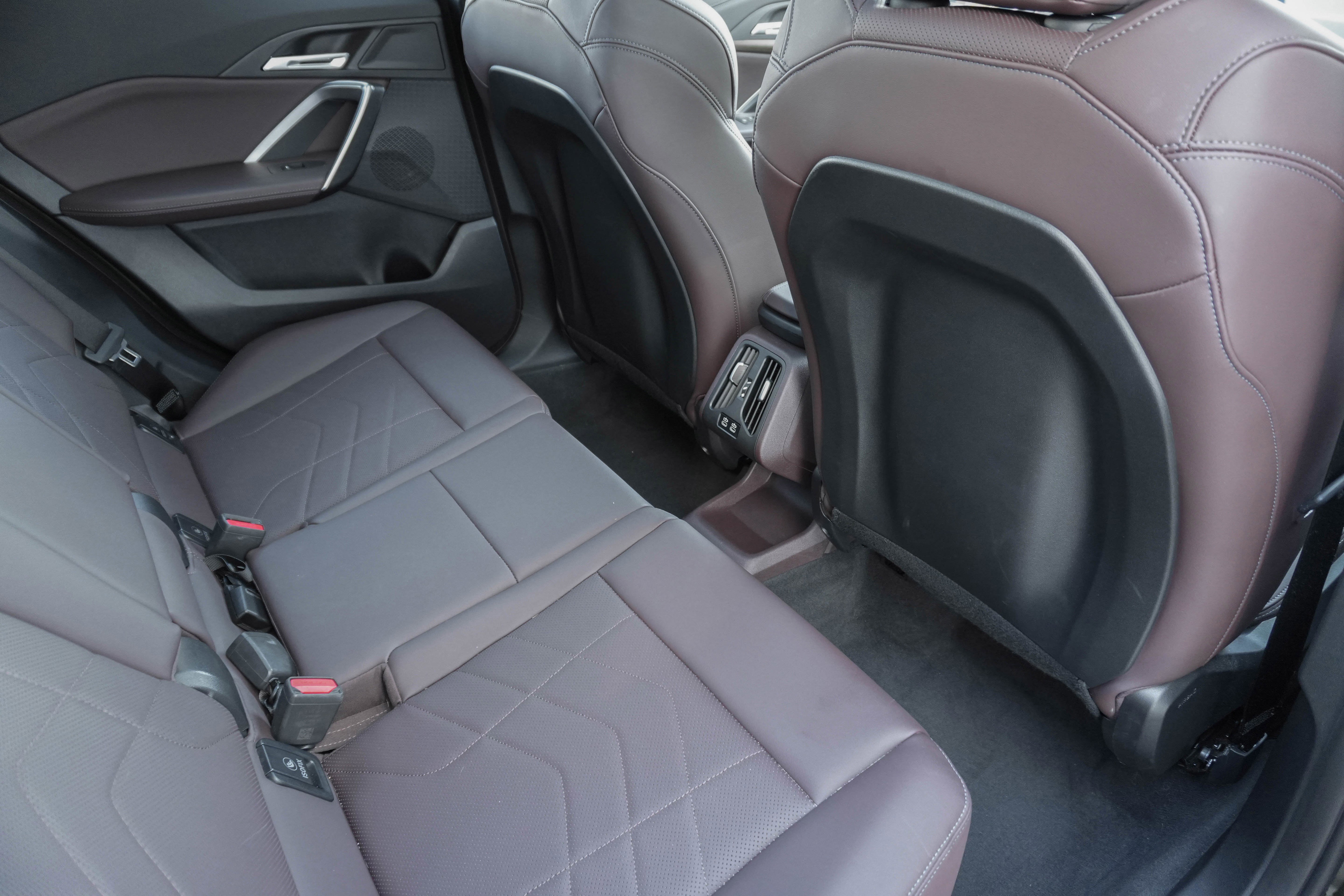 Certified 2025 BMW X1 xDrive28i image 33