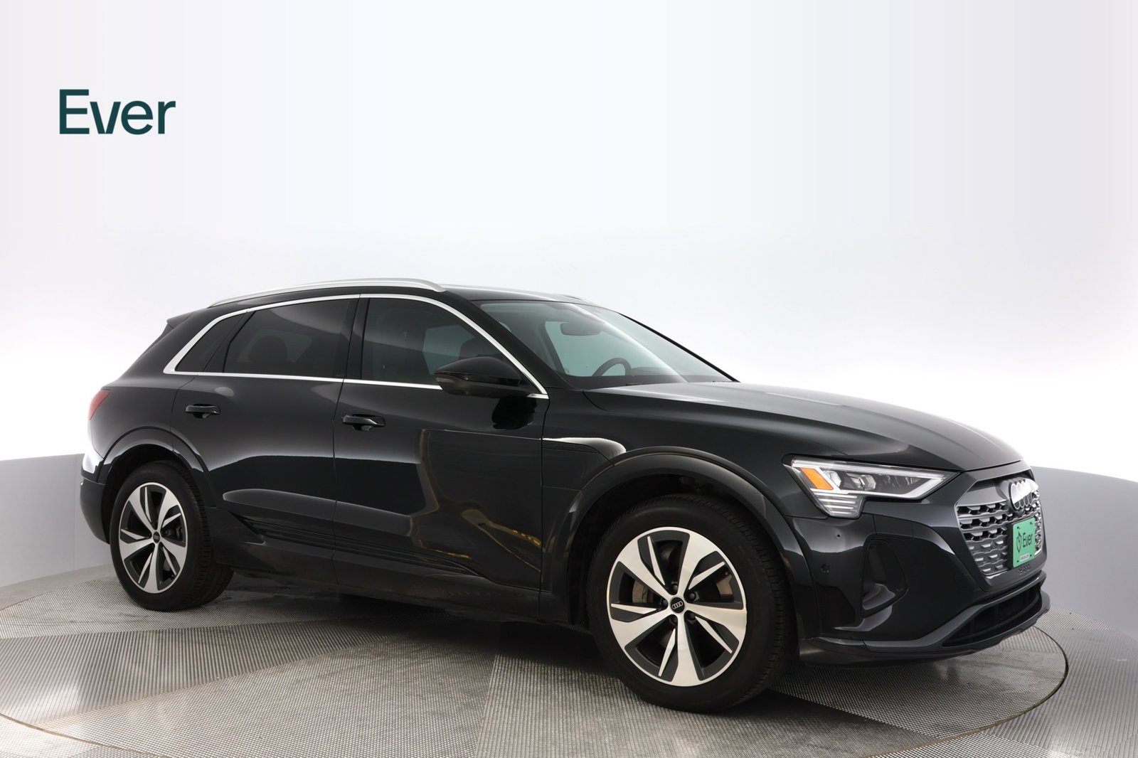 Used 2024 Audi Q8 e-tron Premium Plus w/ Premium Plus Package AWD/4WD image 14