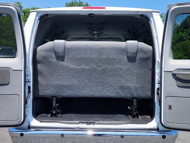Used 2012 Ford E-350 and Econoline 350 XLT RWD image 29
