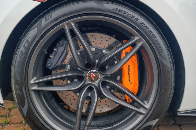 Used 2017 McLaren 570S Coupe RWD image 51