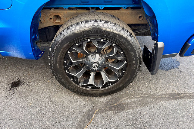 Used 2022 Chevrolet Silverado 1500 Custom AWD/4WD image 26