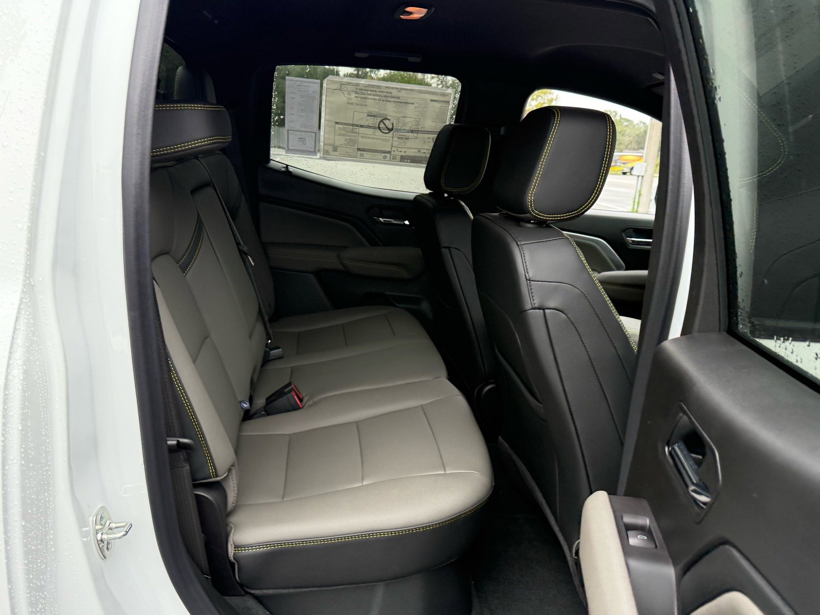 New 2026 Chevrolet Colorado ZR2 w/ Technology Package image 16