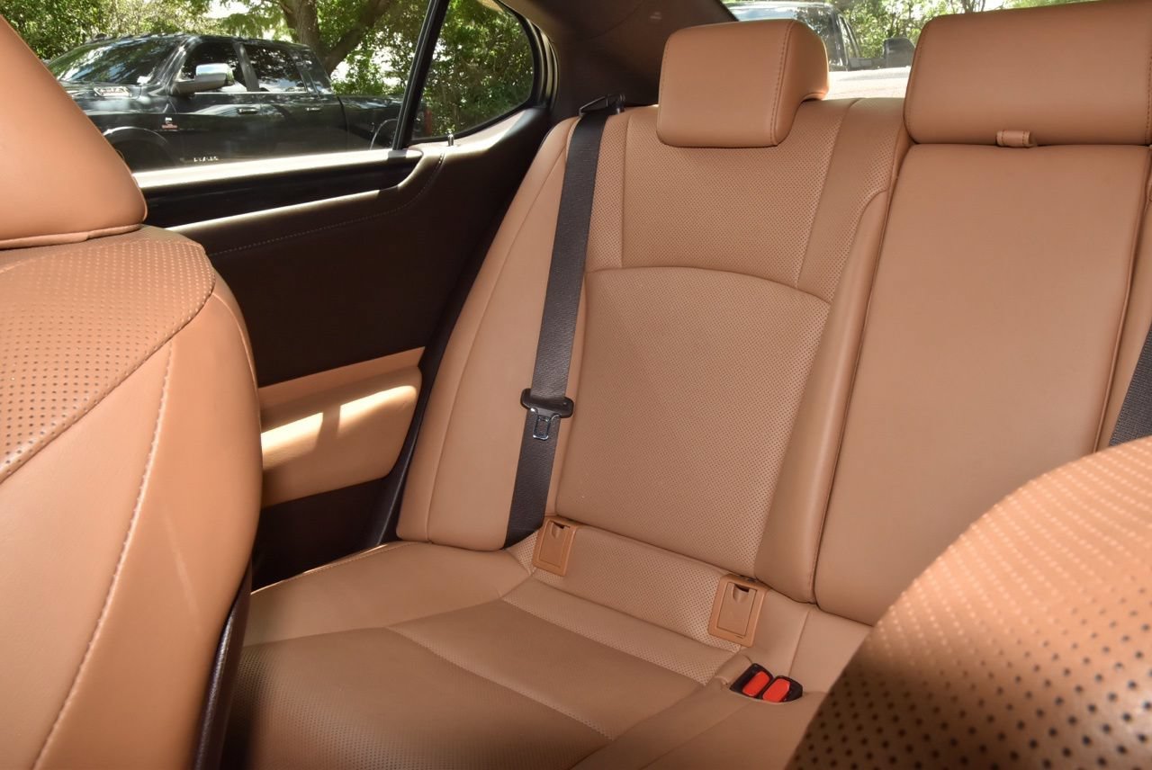 Used 2021 Lexus ES 250 w/ Premium Package AWD/4WD image 19