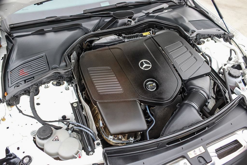 Used 2023 Mercedes-Benz C 300 Sedan image 27