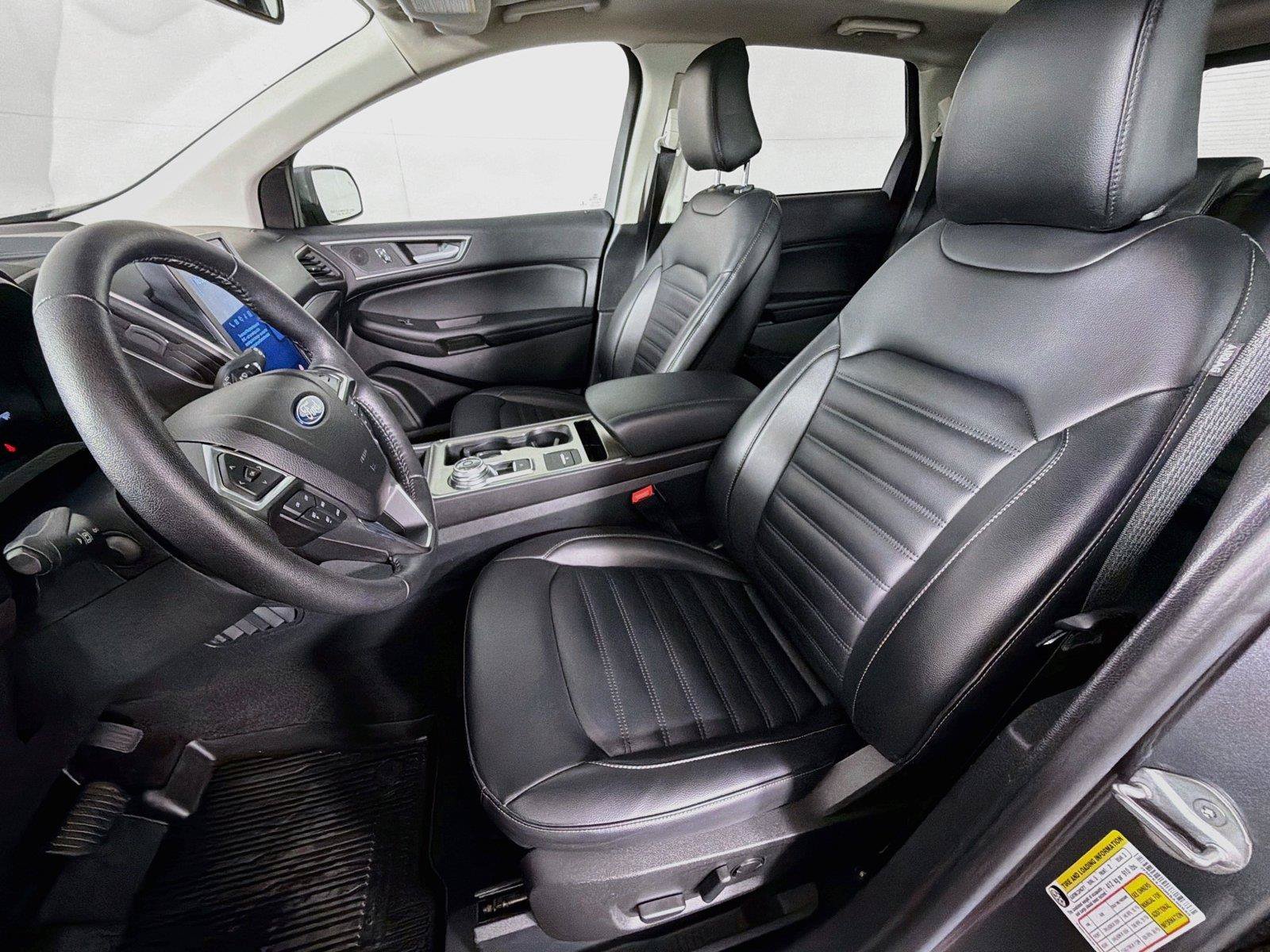 Used 2022 Ford Edge SEL w/ Convenience Package AWD/4WD image 2