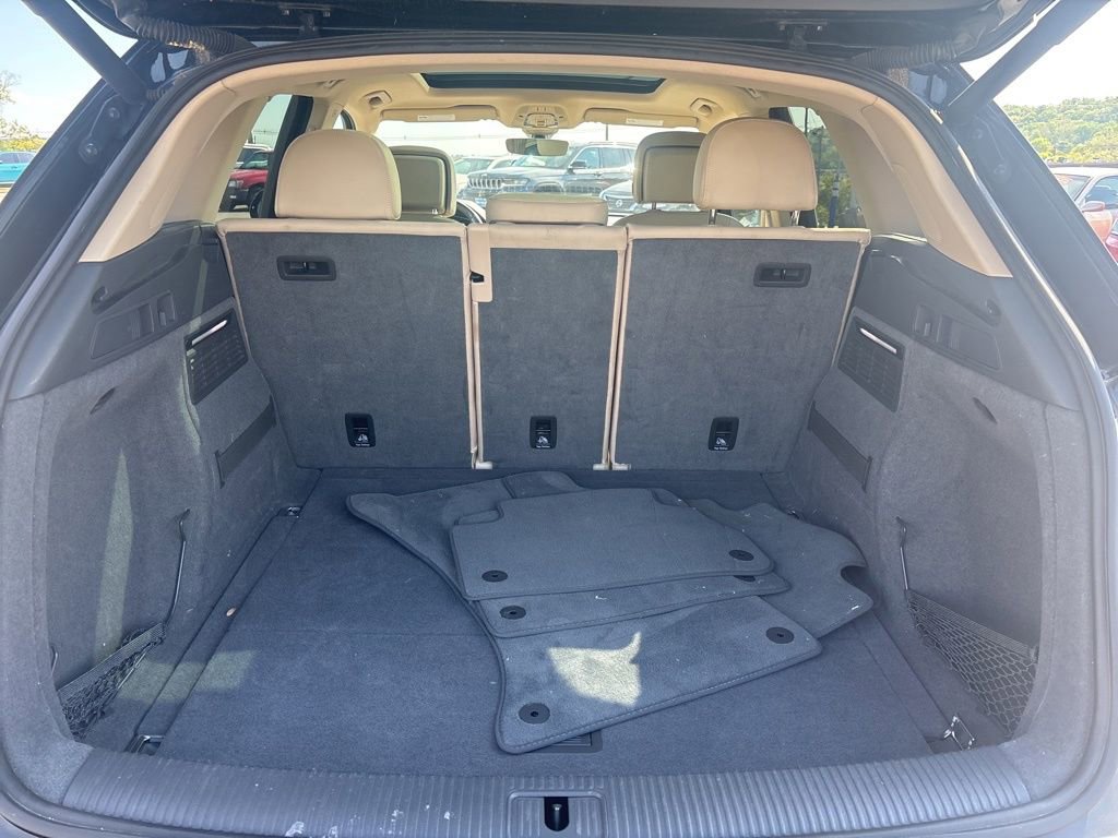 Used 2018 Audi Q5 2.0T Premium Plus w/ Premium Plus Package image 16