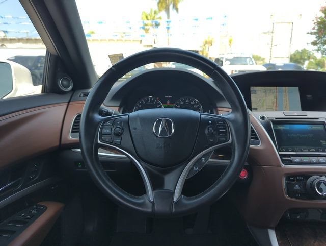 Used 2018 Acura RLX w/ Technology Package FWD image 16