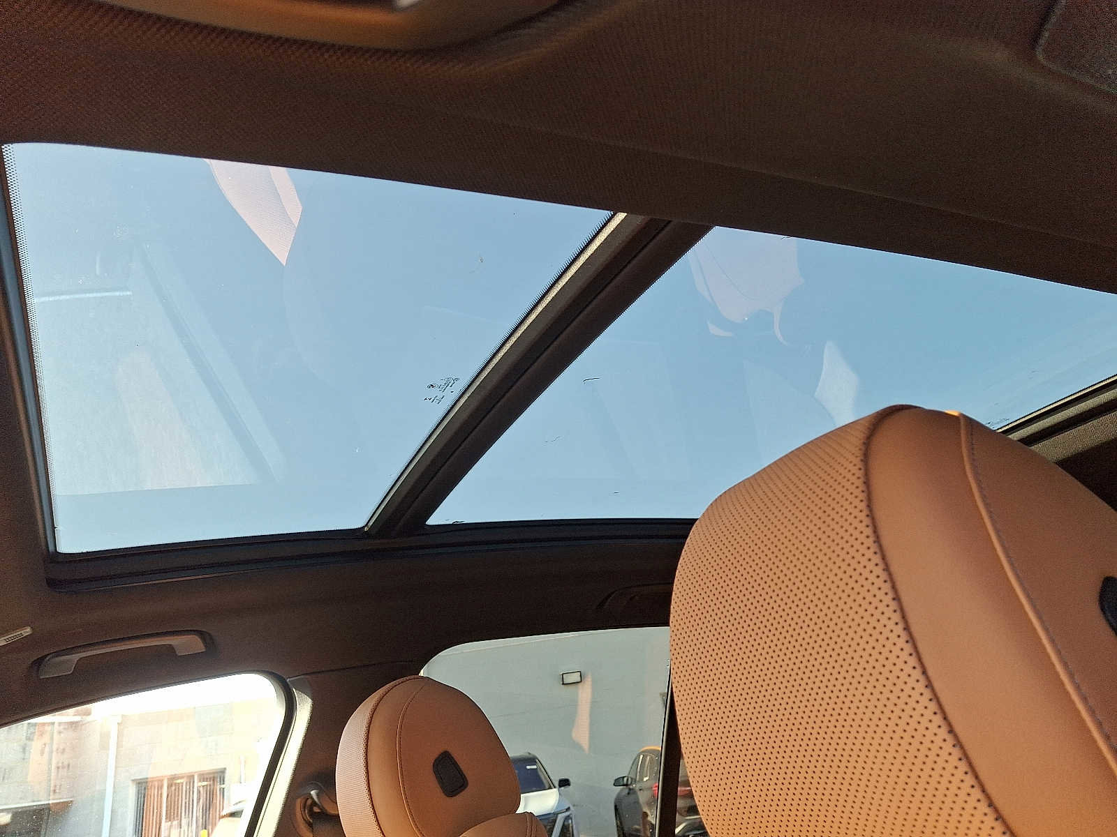 Used 2023 BMW X5 xDrive40i w/ Premium Package image 14