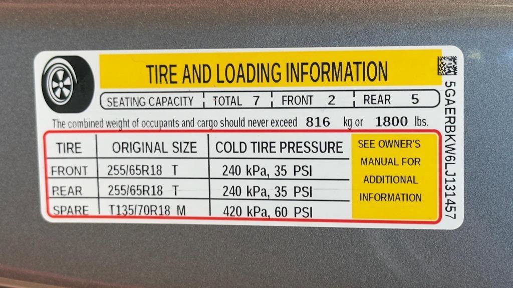 Used 2020 Buick Enclave Essence image 35